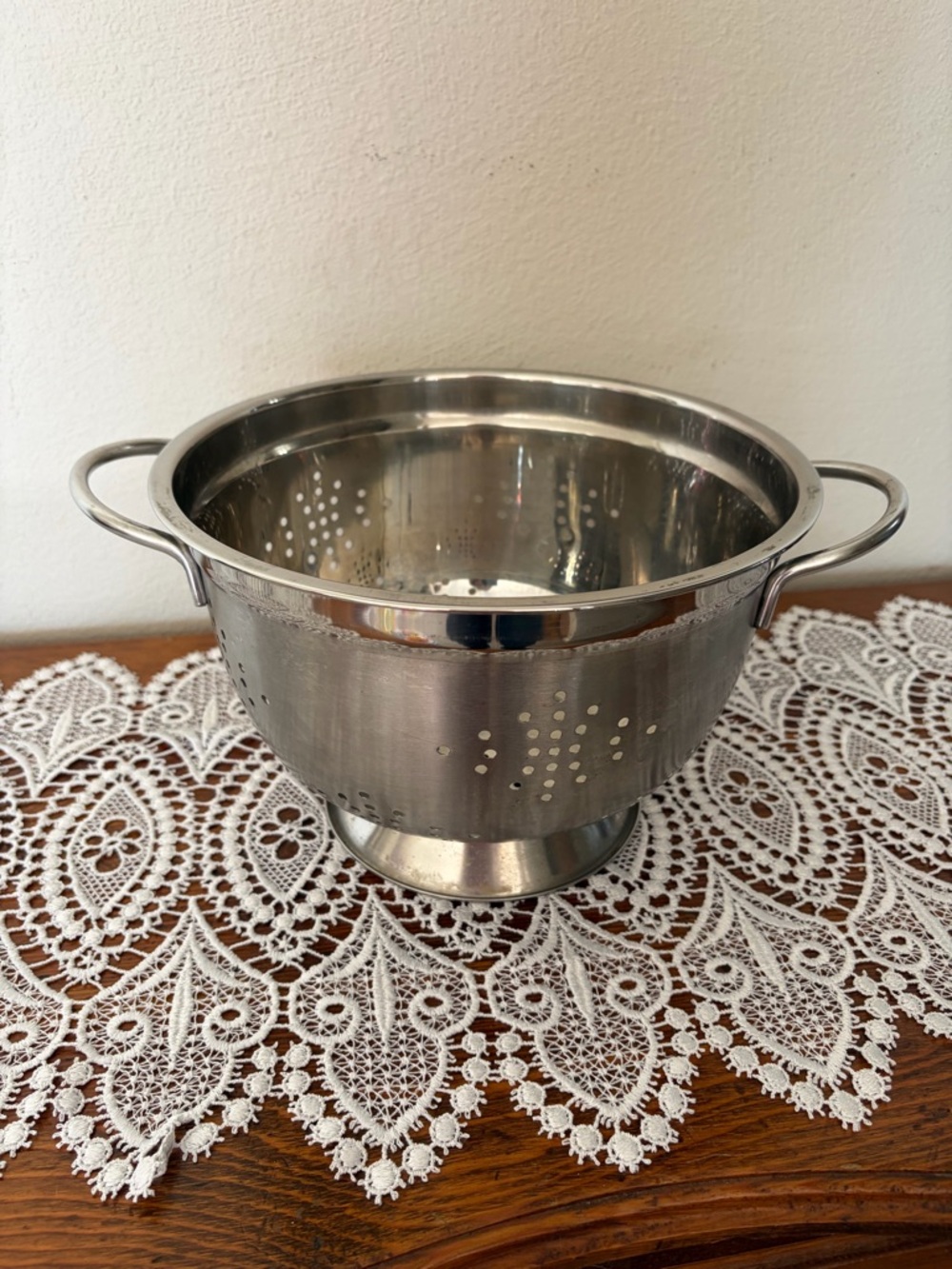 Stainless Colander - Picture 7 of 7